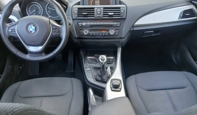 
								BMW Serie 1 116d lleno									