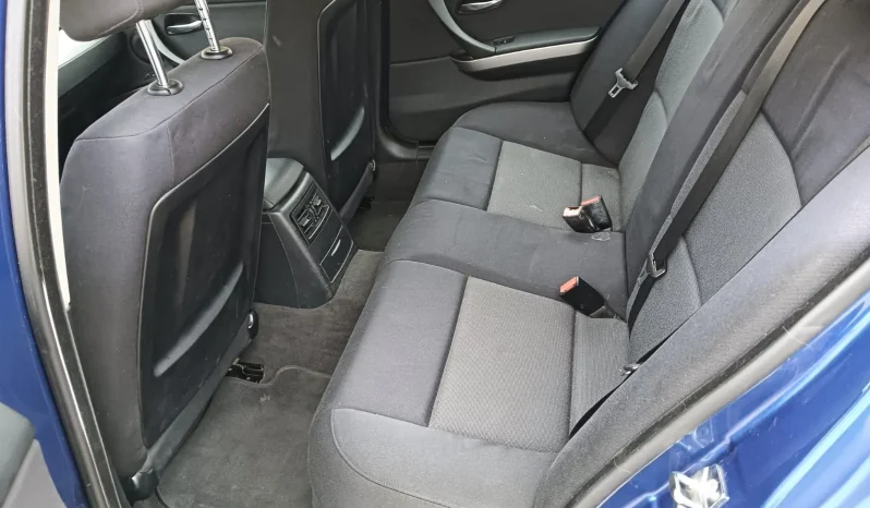 
								BMW Serie 3 318d lleno									