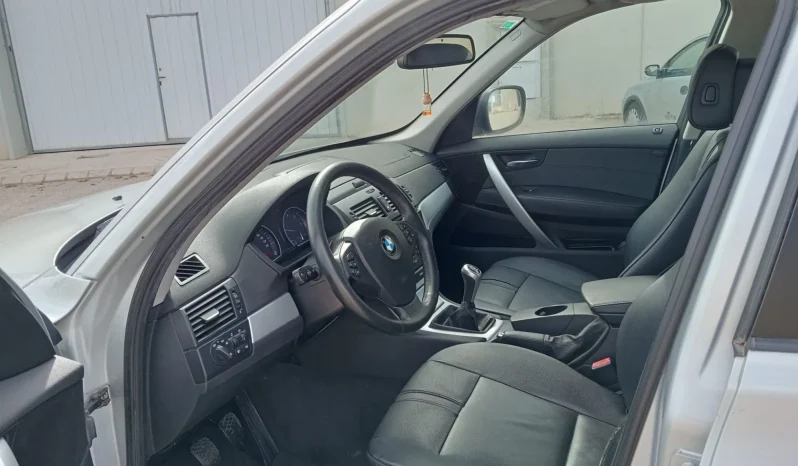 
								BMW X3 xDrive 20d lleno									