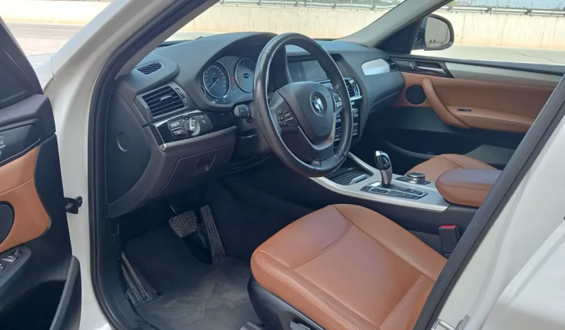 
								BMW X4 xDrive 20d lleno									