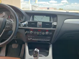 
										BMW X4 xDrive 20d lleno									