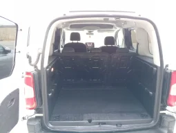 
										CITROEN Berlingo BlueHDi S&S Talla M 100 años 100 lleno									