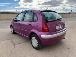 
										CITROEN C3 1.1i Magic lleno									