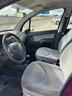 
										CITROEN C3 1.1i Magic lleno									