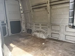 
										IVECO Daily Fg. 35S12V Transversal 3000CRS 7.3 lleno									
