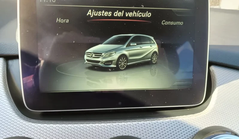 
								MERCEDES Clase B B 180 lleno									