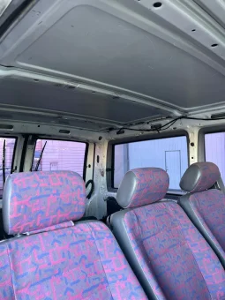 
										MERCEDES Vito CDI Combi 110 lleno									