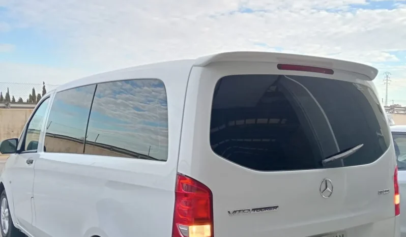 
								MERCEDES Vito Tourer 111 CDI Base Larga lleno									