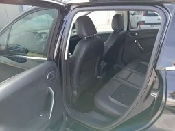 
										PEUGEOT 2008 1.6 e-HDI Allure 115 lleno									