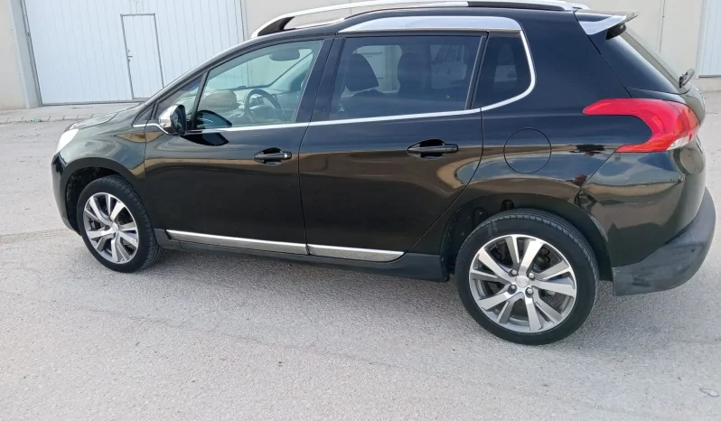 
								PEUGEOT 2008 1.6 e-HDI Allure 115 lleno									