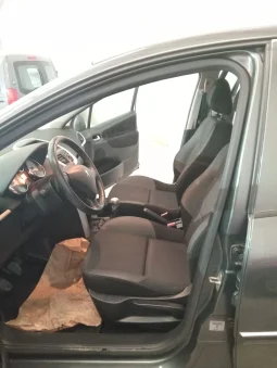 
										PEUGEOT 207 1.6HDI FAP Active lleno									
