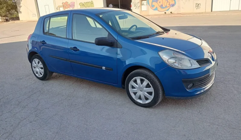 
								RENAULT Clio 1.5DCI Business 85 eco2 lleno									