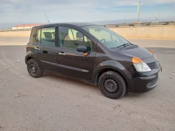 
										RENAULT Modus 1.5DCI Confort Dynamique 80 lleno									