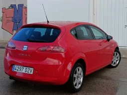 
										SEAT León 1.9TDI Stylance lleno									