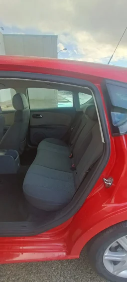 
										SEAT León 1.9TDI Stylance lleno									