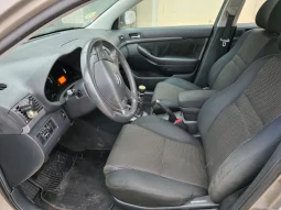 
										TOYOTA Avensis 2.2D-4D Clean Power Executive lleno									