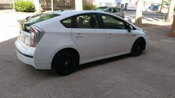 
										TOYOTA Prius + 1.8 HSD Advance lleno									