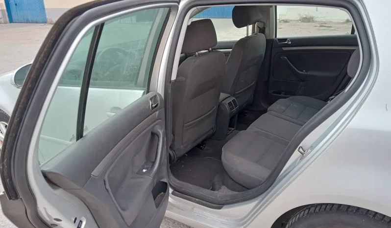 
								VOLKSWAGEN Golf 2.0TDI Highline lleno									