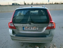 
										VOLVO V70 2.0D Summum lleno									