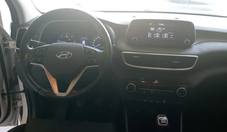 
								HYUNDAI Tucson 1.6CRDI Tecno 4×2 lleno									