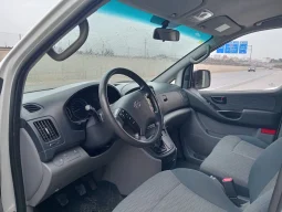 
										HYUNDAI H-1 H1 Travel 2.5CRDi Tecno Aut. 170 lleno									